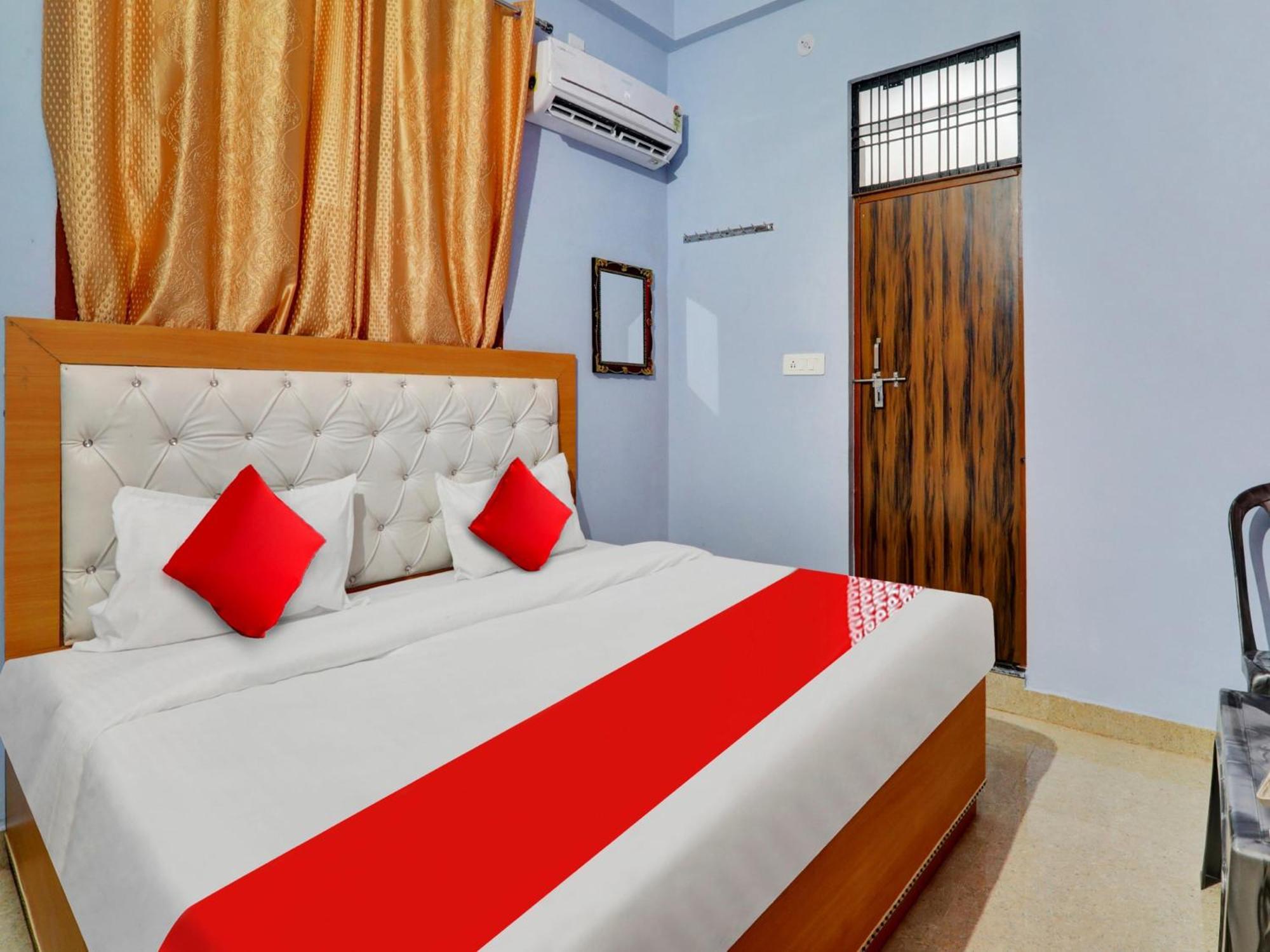 Hotel O Aradhya Galaxy Bhauli Kültér fotó