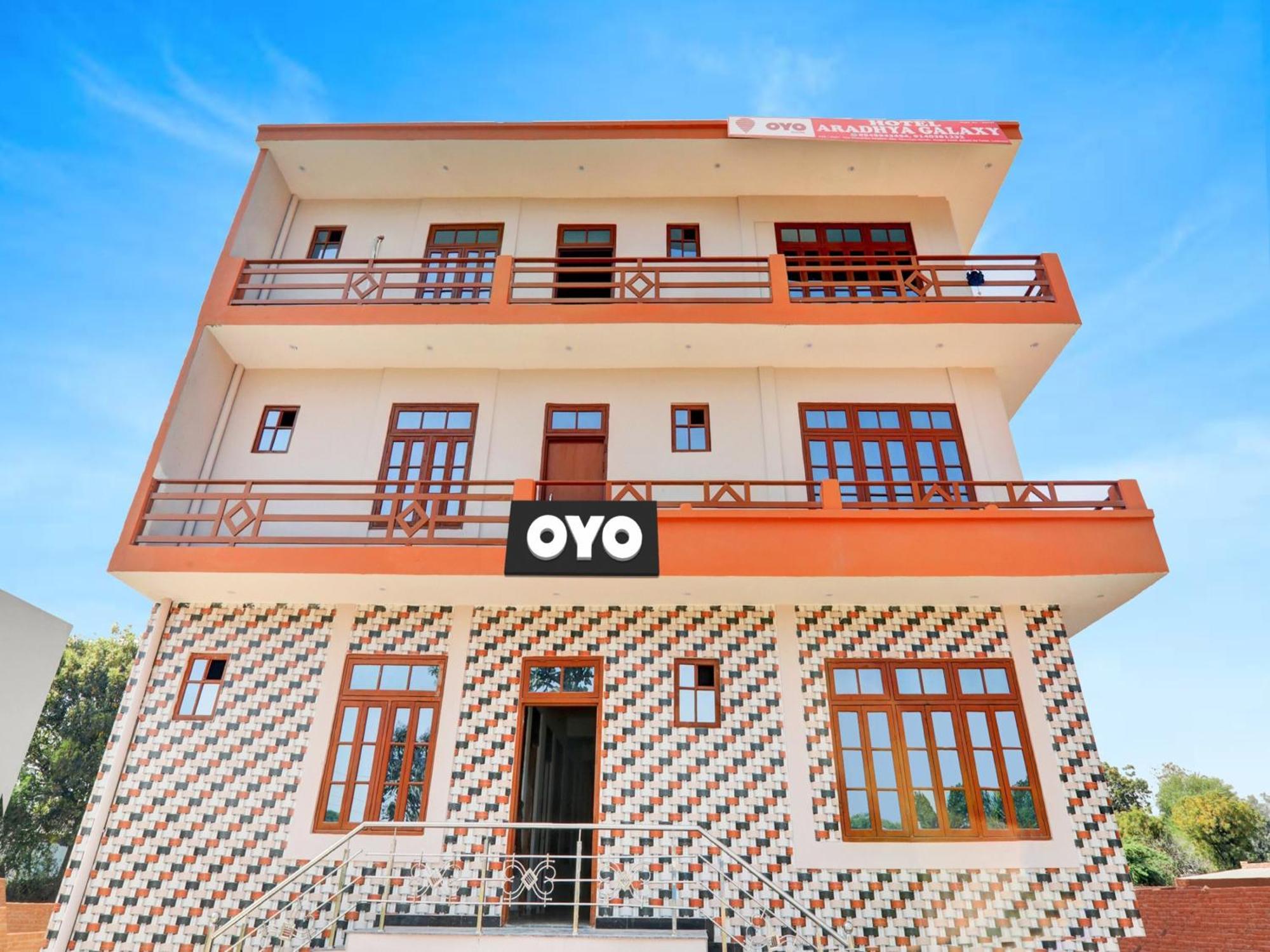 Hotel O Aradhya Galaxy Bhauli Kültér fotó